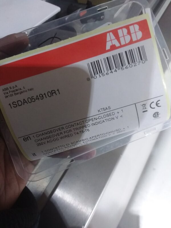 ABB KT5AS Changeover Contact Module 250V AC/DC – SACE Tmax T4/T5/T6 (1SDA054910R1) ABB KT5AS Changeover Contact Module 250V AC/DC – SACE Tmax T4/T5/T6 (1SDA054910R1)