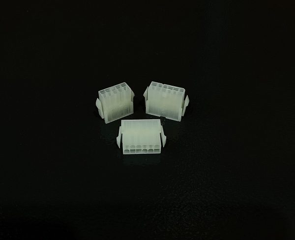 12 PIN FEMALE MOLEX PLUG